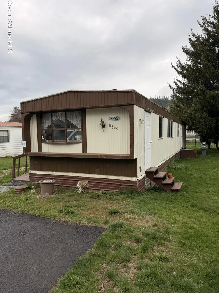 8395 W Meadow Brook Circle Rathdrum ID 83858