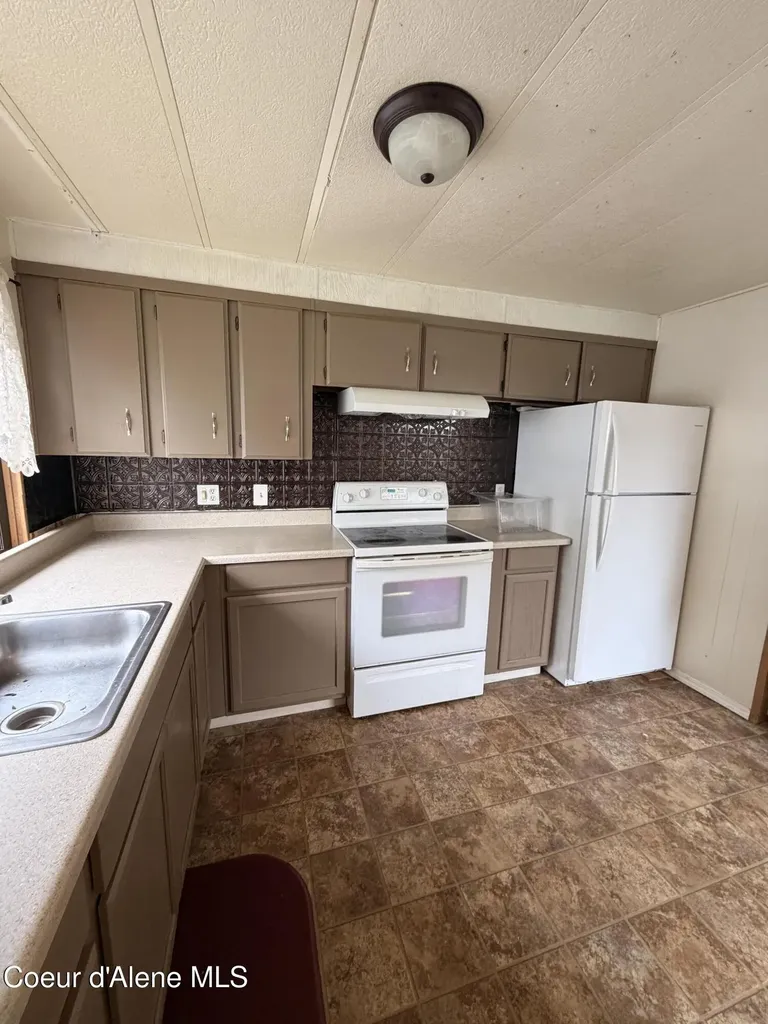 8395 W Meadow Brook Circle Rathdrum ID 83858