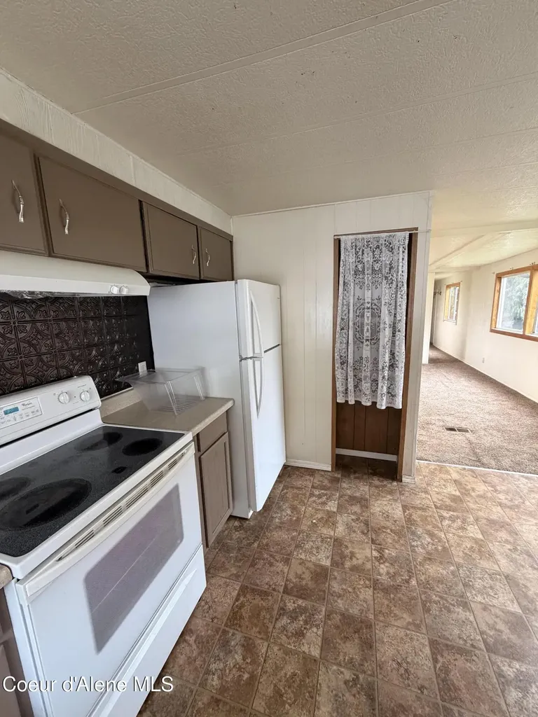 8395 W Meadow Brook Circle Rathdrum ID 83858