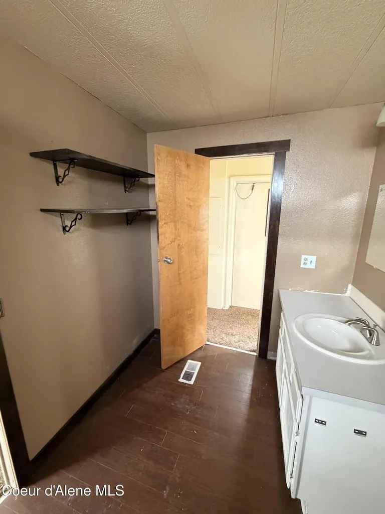 8395 W Meadow Brook Circle Rathdrum ID 83858