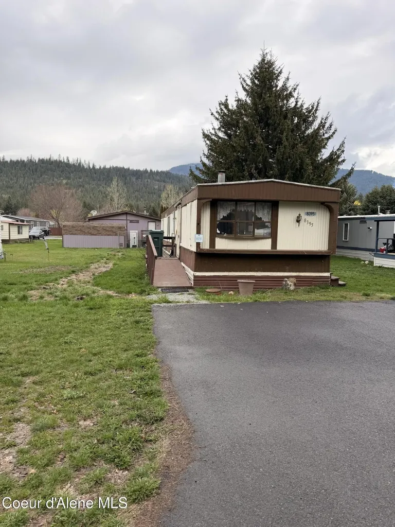 8395 W Meadow Brook Circle Rathdrum ID 83858