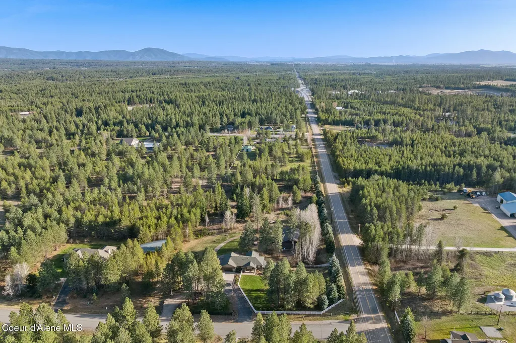 1562 W Laramie Avenue Rathdrum ID 83858