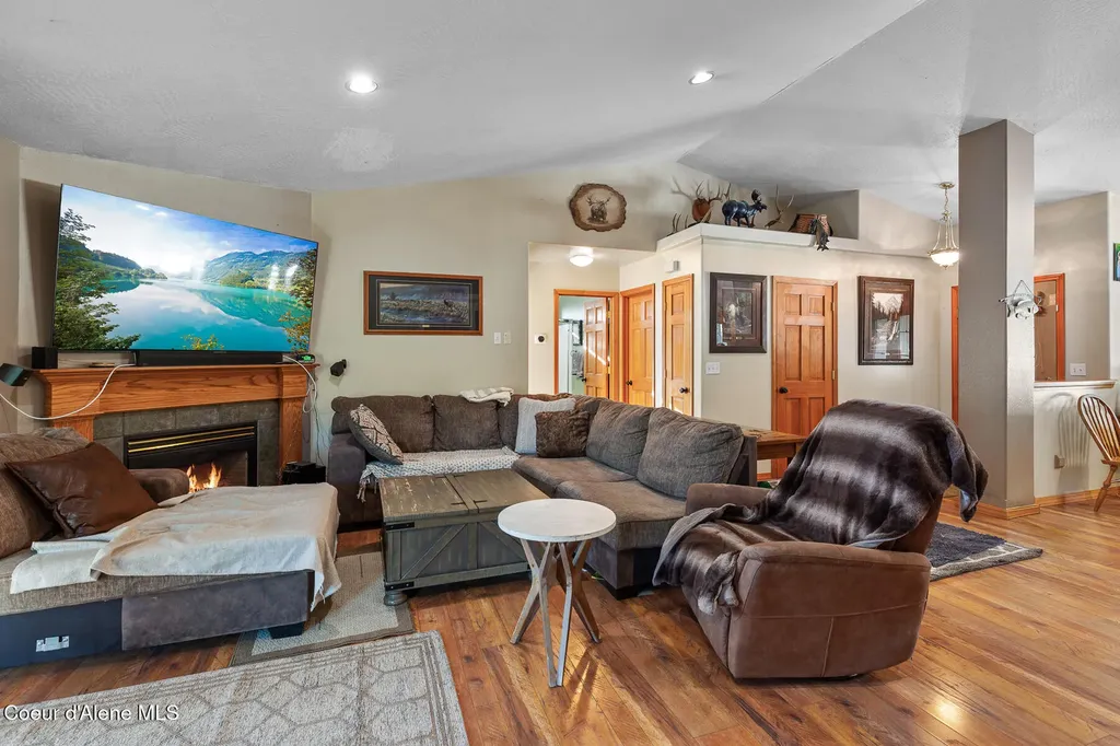 1562 W Laramie Avenue Rathdrum ID 83858