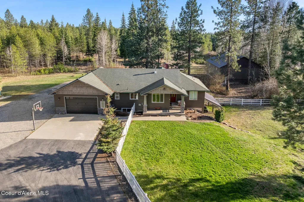 1562 W Laramie Avenue Rathdrum ID 83858
