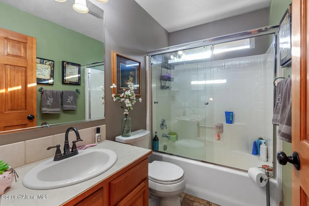 1562 W Laramie Avenue Rathdrum ID 83858