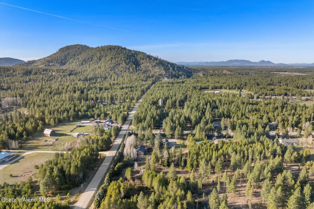 1562 W Laramie Avenue Rathdrum ID 83858