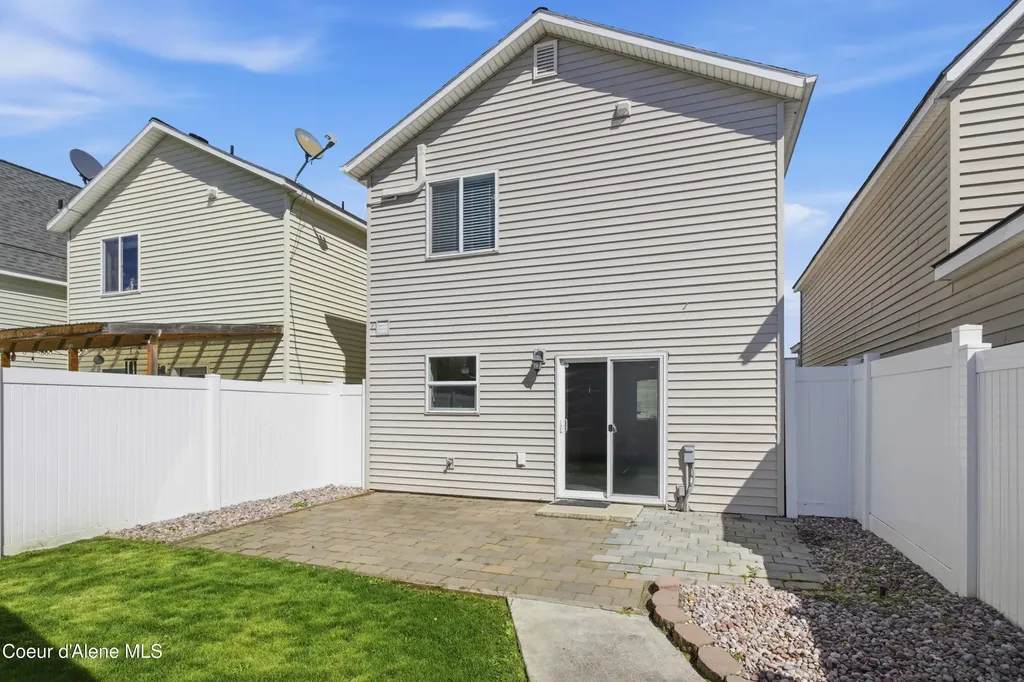 2063 N Cruze Street Post Falls ID 83854