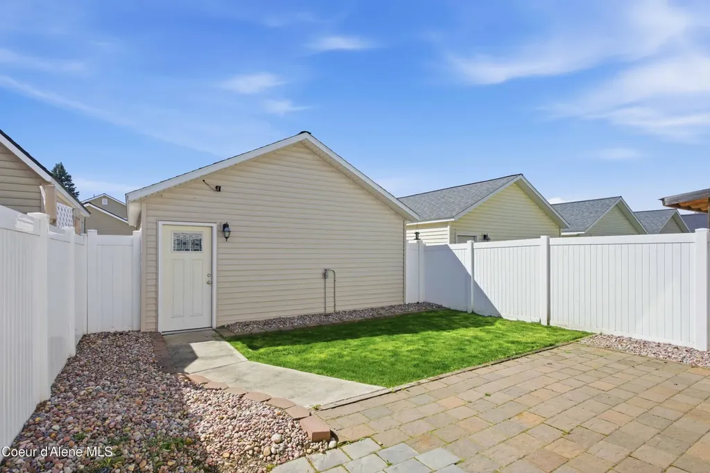 2063 N Cruze Street Post Falls ID 83854
