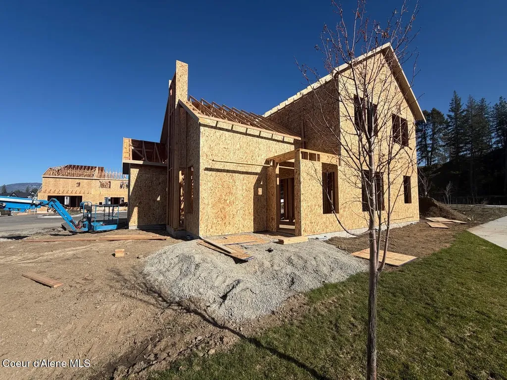 12930 N Sarsaparilla Lane Hayden ID 83835