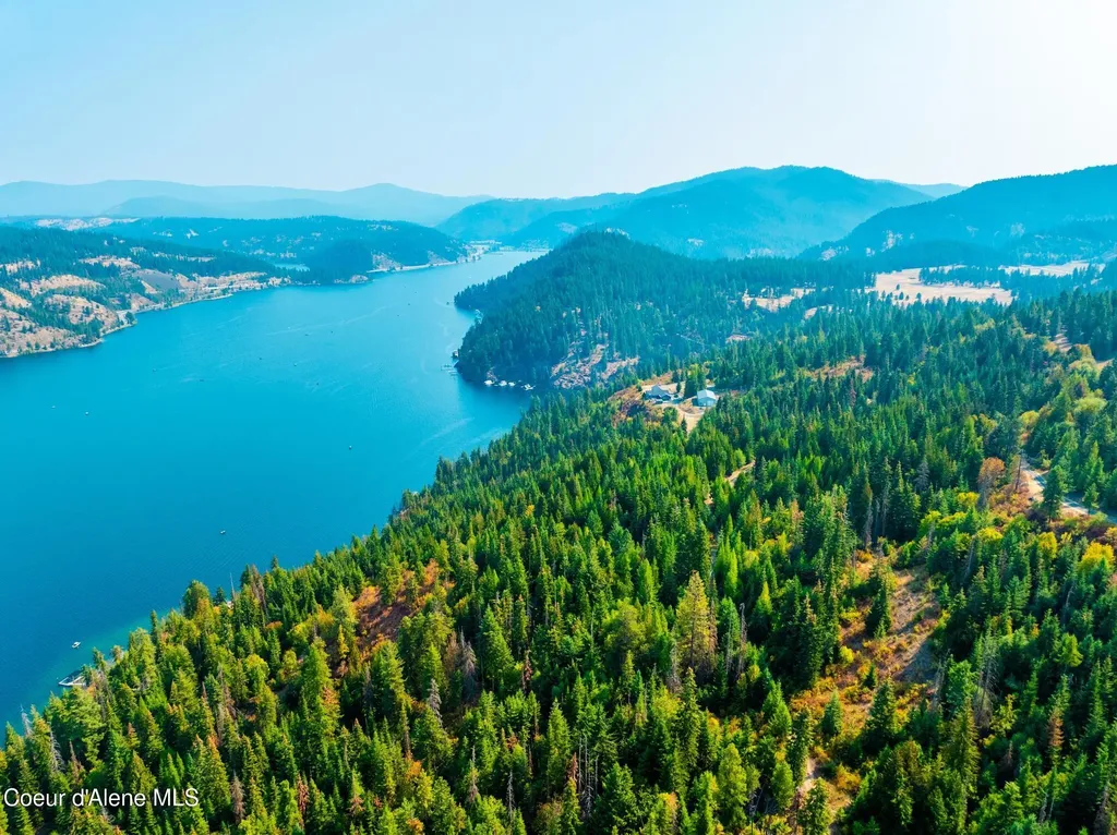 5727 S Odelin Lane Harrison ID 83833