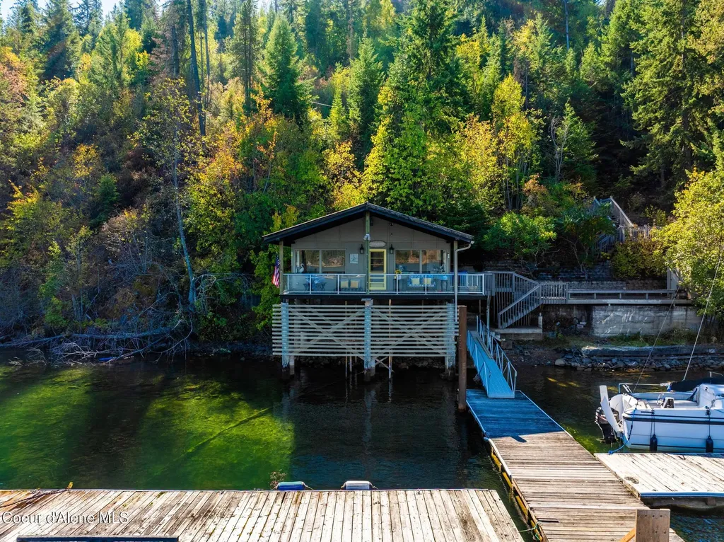 5727 S Odelin Lane Harrison ID 83833