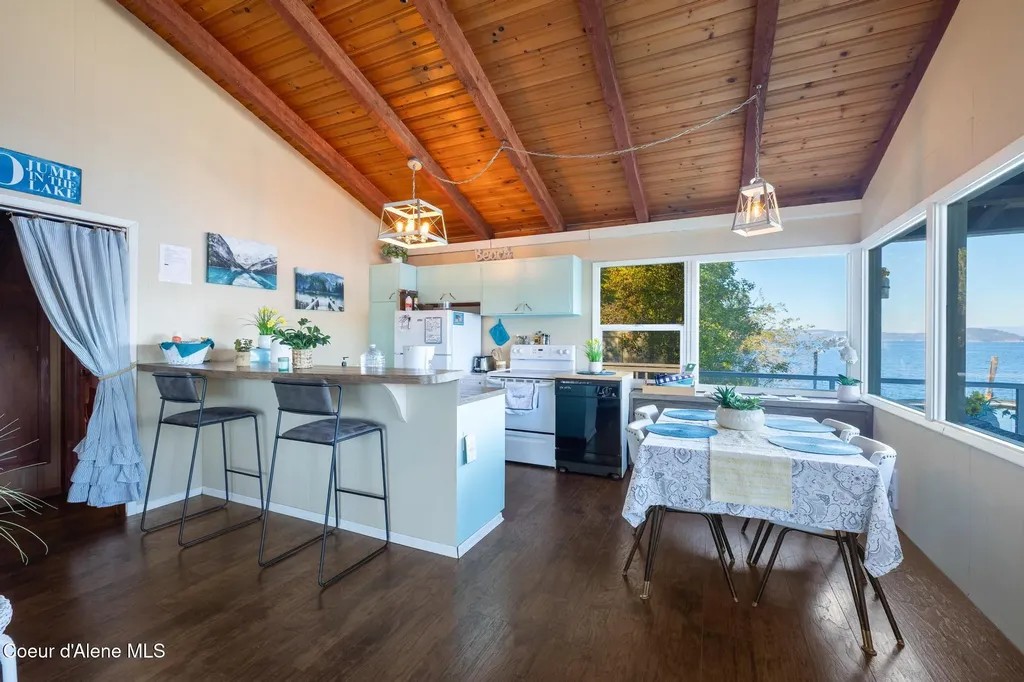 5727 S Odelin Lane Harrison ID 83833