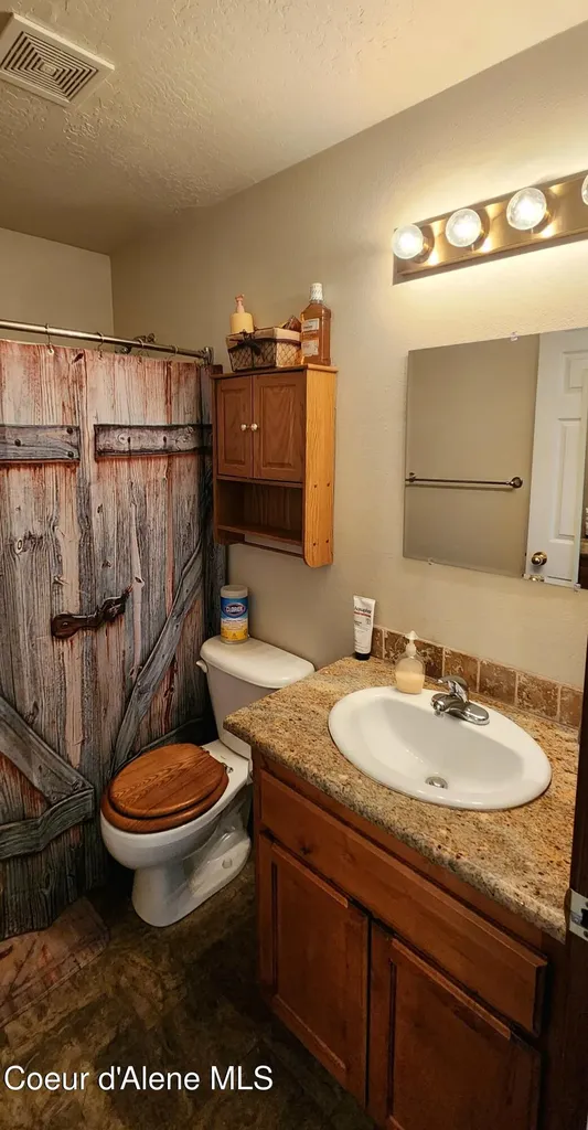 23870 N Ponderosa Street Athol ID 83801