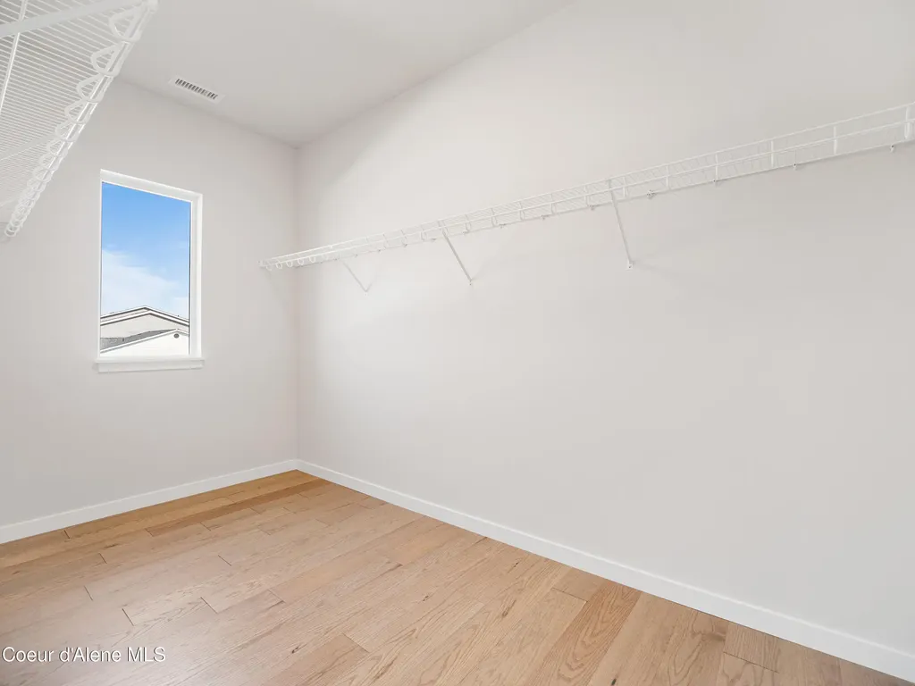 1037 E Railroad Avenue Post Falls ID 83854