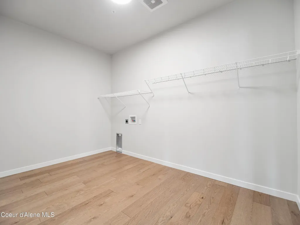 1037 E Railroad Avenue Post Falls ID 83854