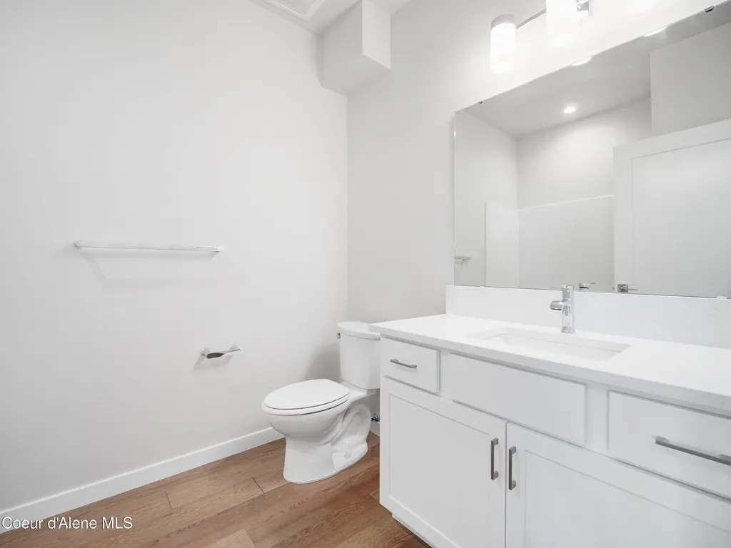 1037 E Railroad Avenue Post Falls ID 83854