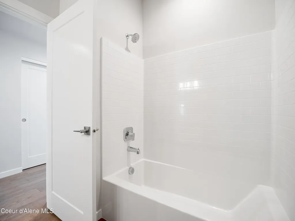 1037 E Railroad Avenue Post Falls ID 83854