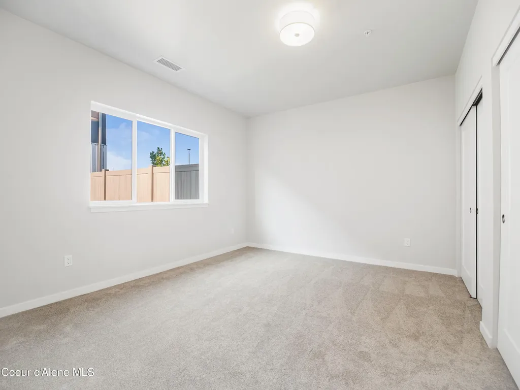 1037 E Railroad Avenue Post Falls ID 83854