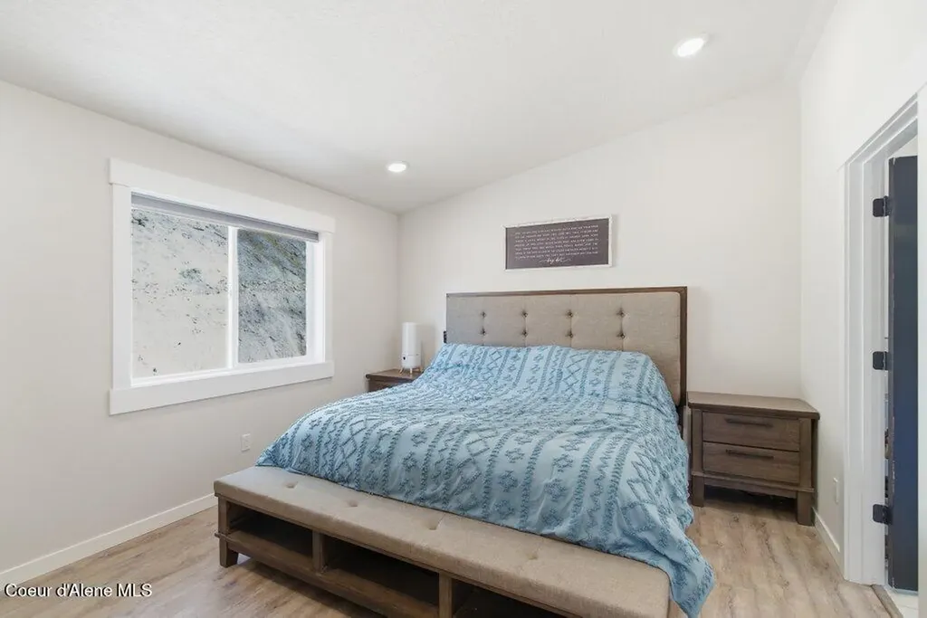 3835 Pinecreek Road Pinehurst ID 83850