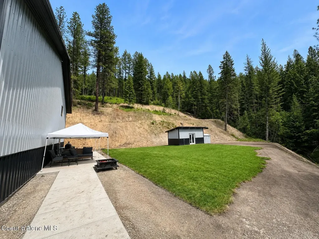 3835 Pinecreek Road Pinehurst ID 83850