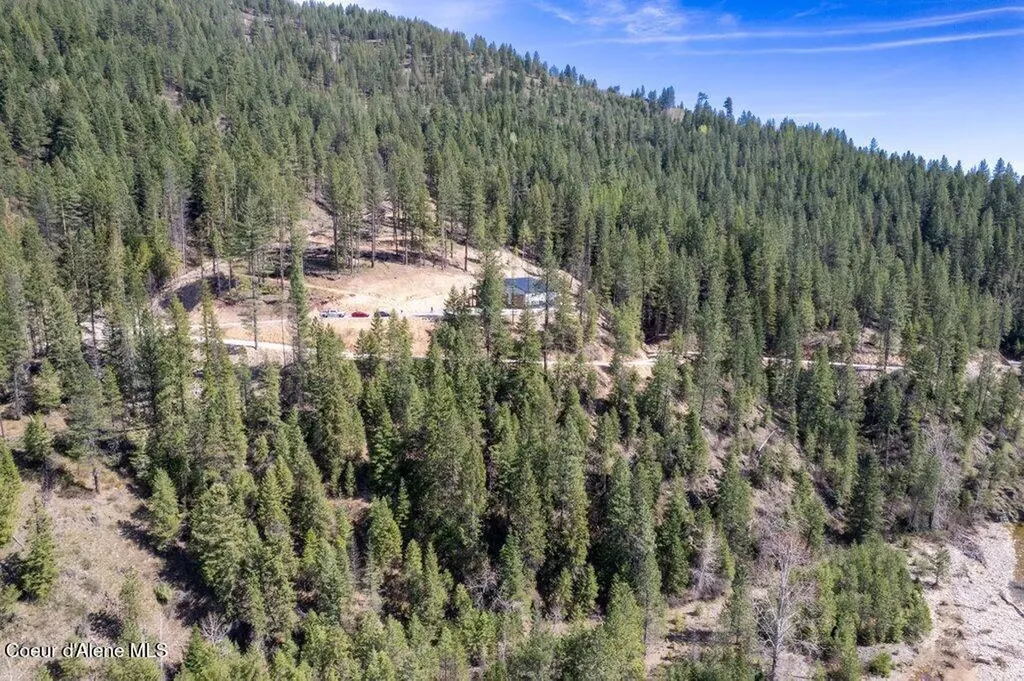 3835 Pinecreek Road Pinehurst ID 83850