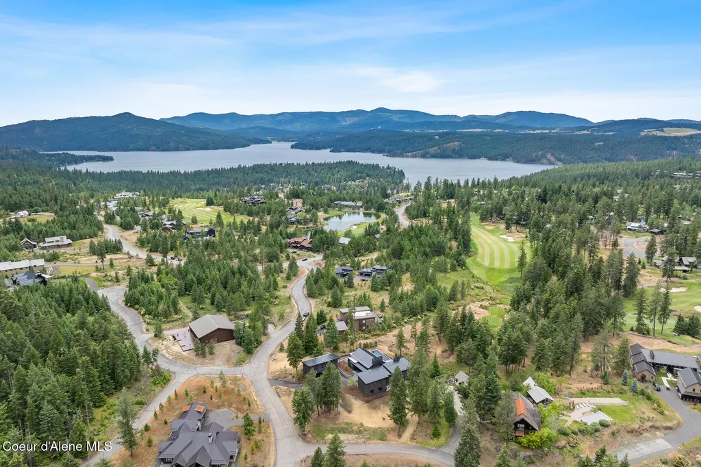 2833 E Lower Pasture Road Harrison ID 83833