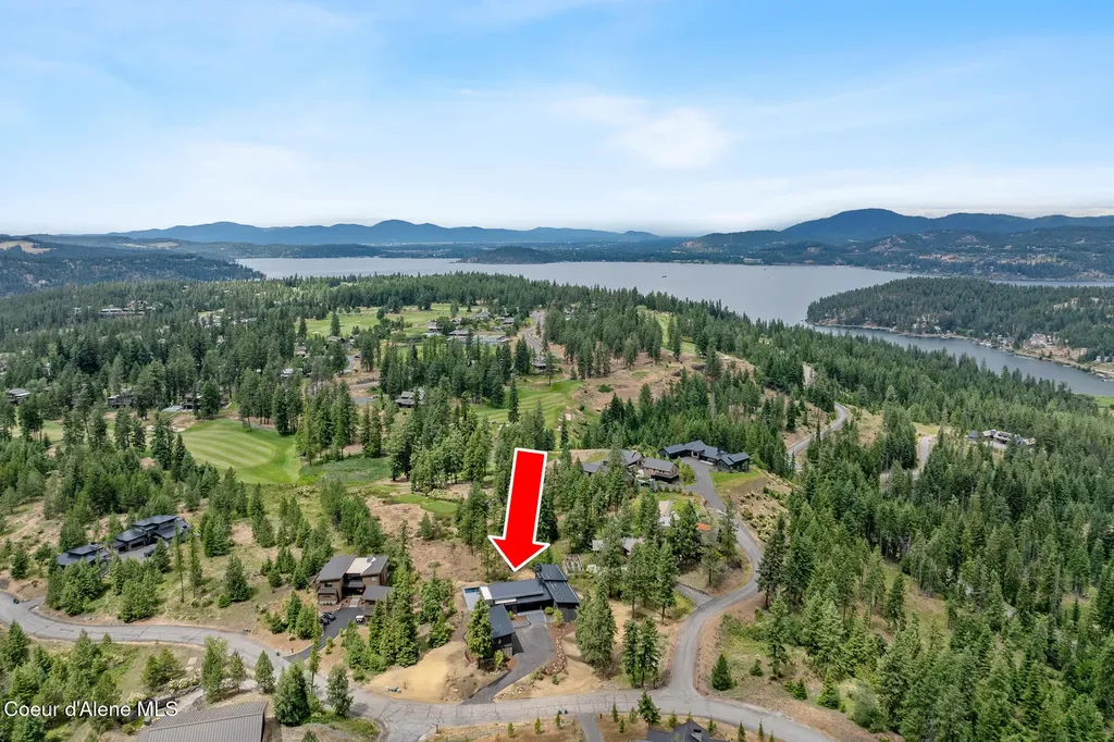 2833 E Lower Pasture Road Harrison ID 83833