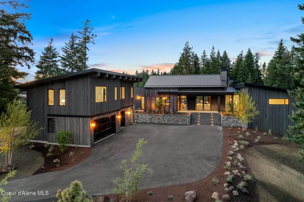 2833 E Lower Pasture Road Harrison ID 83833
