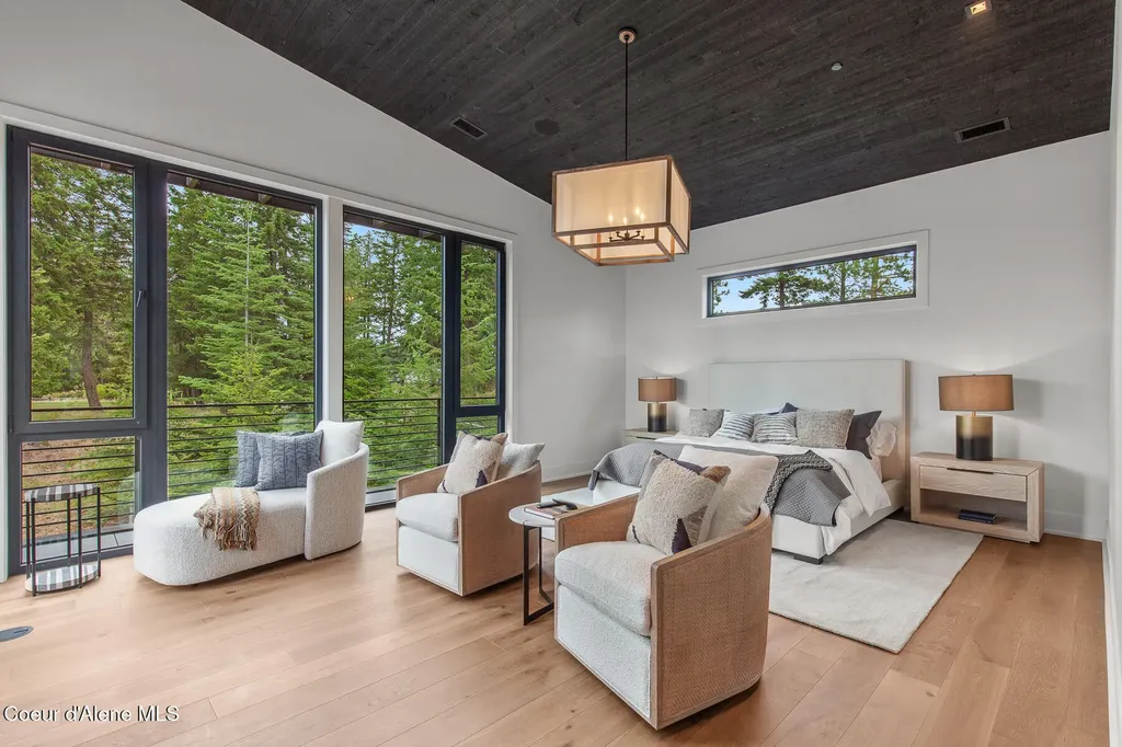 2833 E Lower Pasture Road Harrison ID 83833