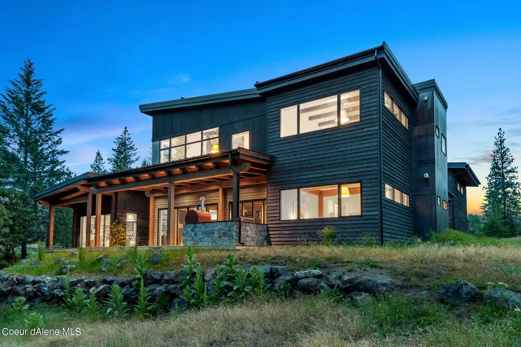5941 S Gozzer Road Harrison ID 83833