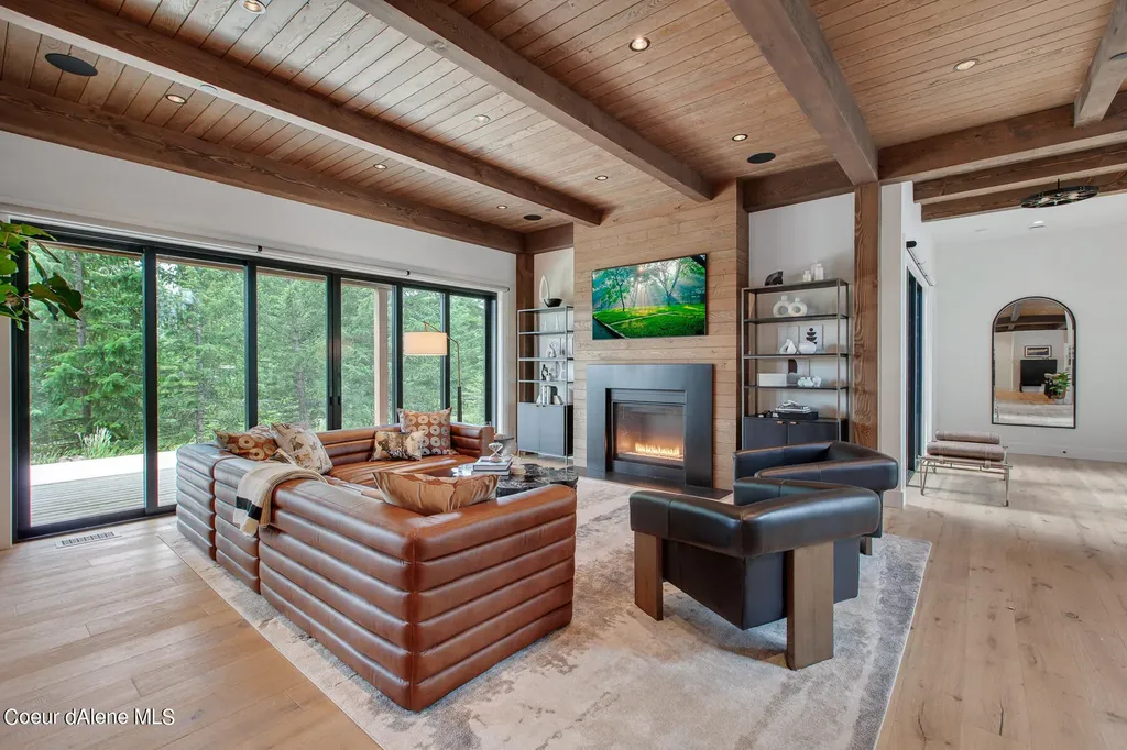 5941 S Gozzer Road Harrison ID 83833