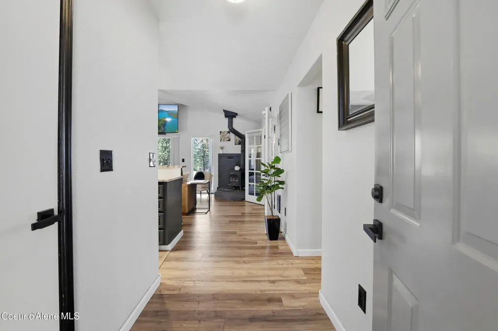 14189 E Sunset Shores Circle Harrison ID 83833