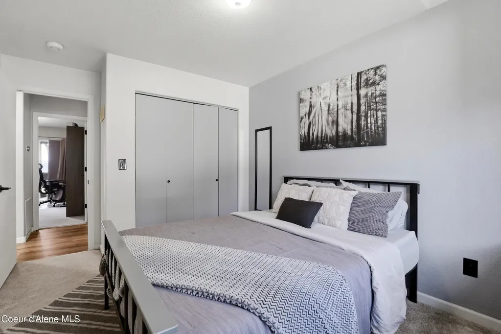 14189 E Sunset Shores Circle Harrison ID 83833
