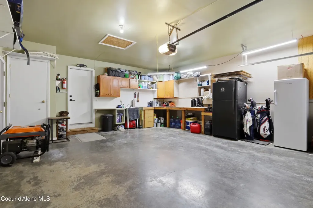 14189 E Sunset Shores Circle Harrison ID 83833