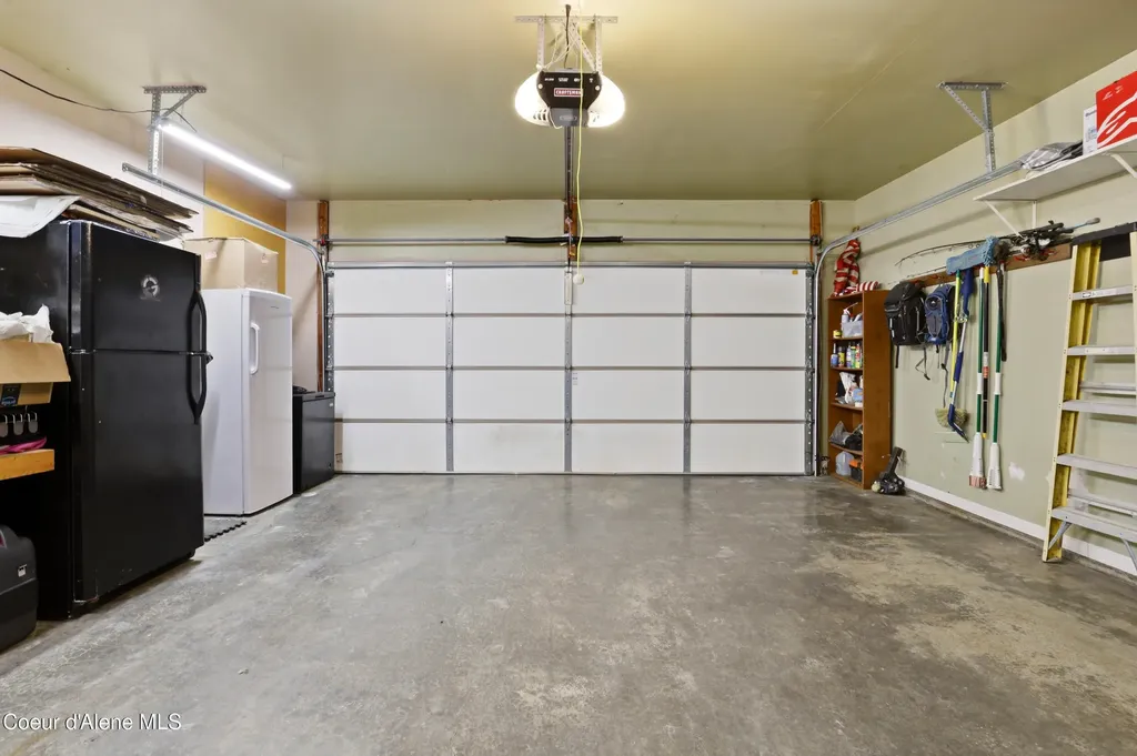 14189 E Sunset Shores Circle Harrison ID 83833