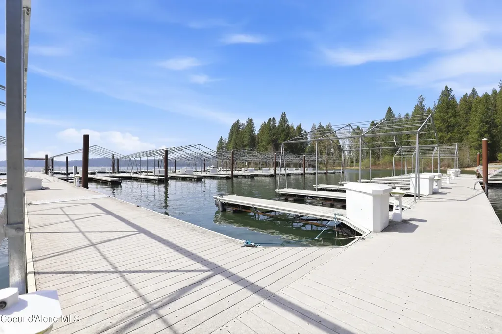 14189 E Sunset Shores Circle Harrison ID 83833