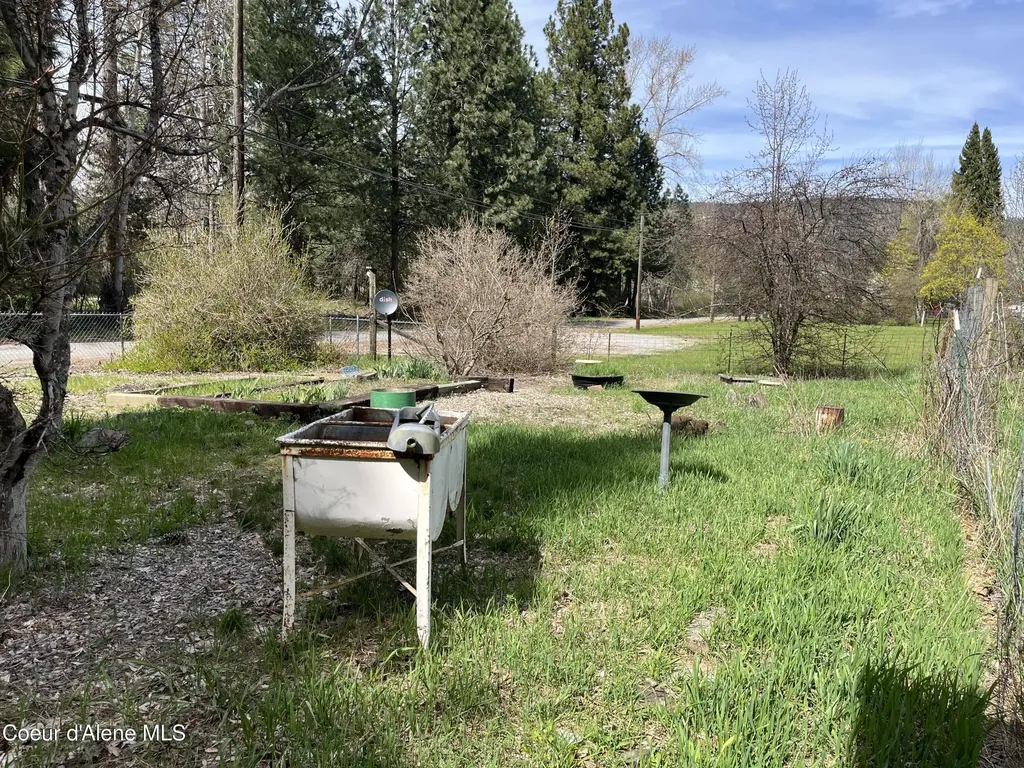 13610 S Cataldo Drive Cataldo ID 83810