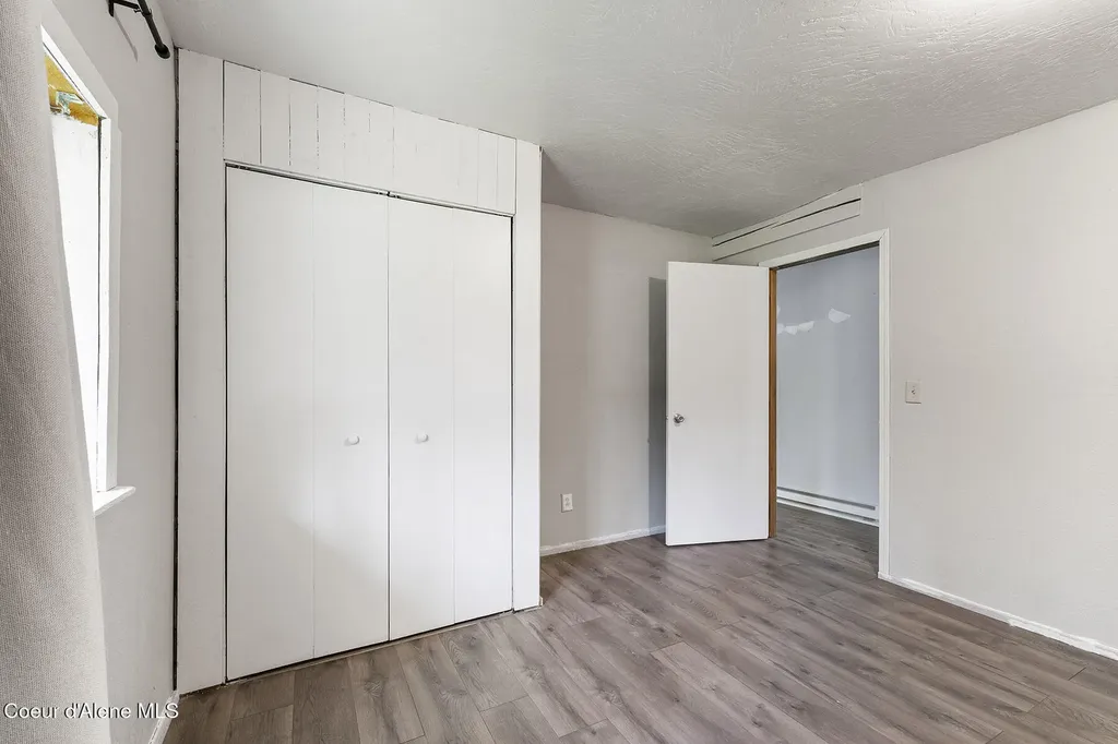 83 Cedar Grove Sandpoint ID 83864