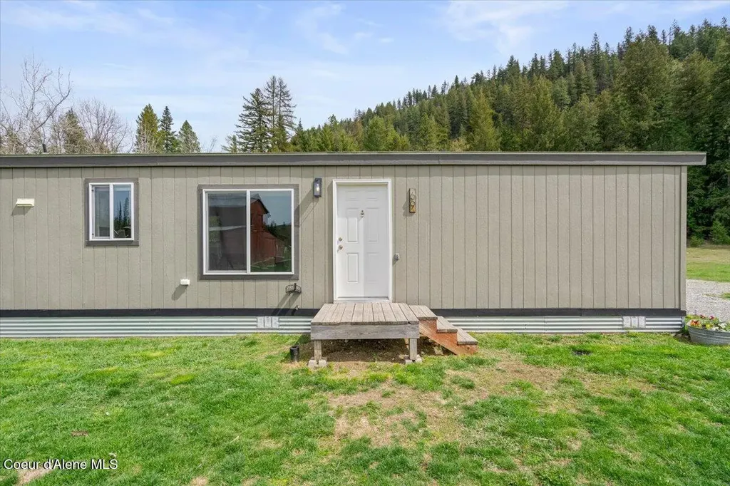 69 Turner Drive Priest River ID 83856