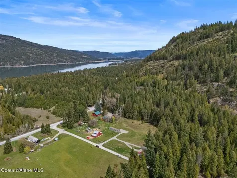 69 Turner Drive Priest River ID 83856