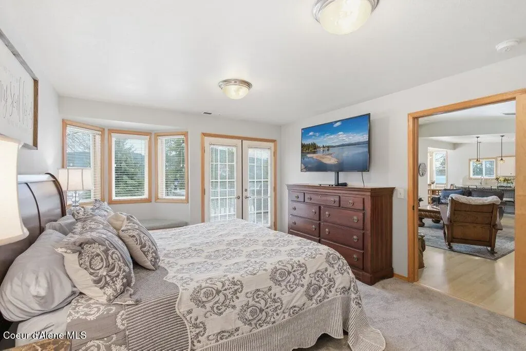 4263 E Burchell Drive Hayden ID 83835