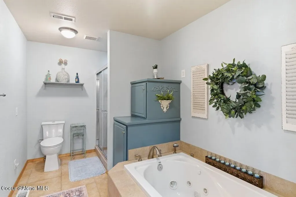 4263 E Burchell Drive Hayden ID 83835