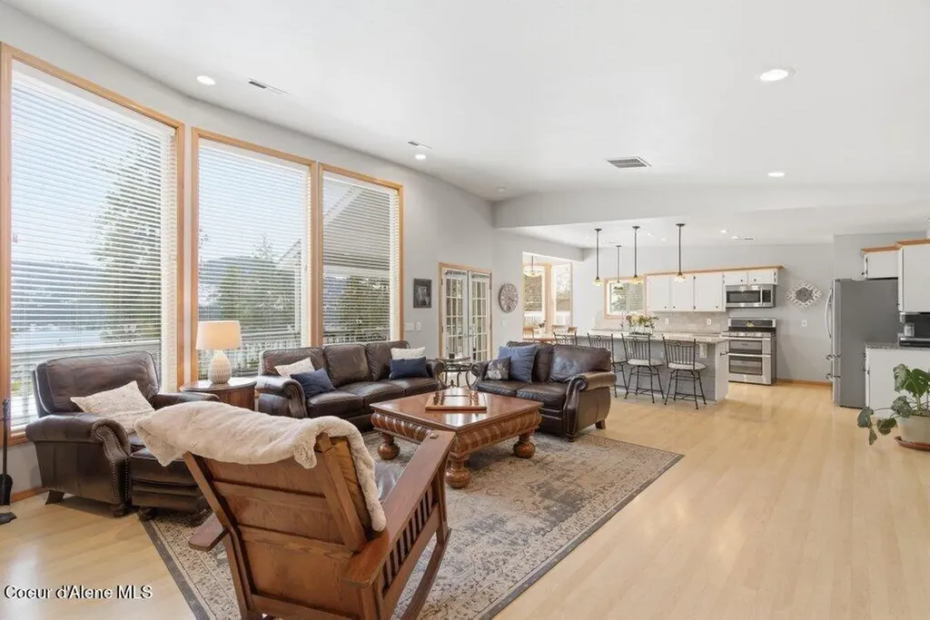 4263 E Burchell Drive Hayden ID 83835