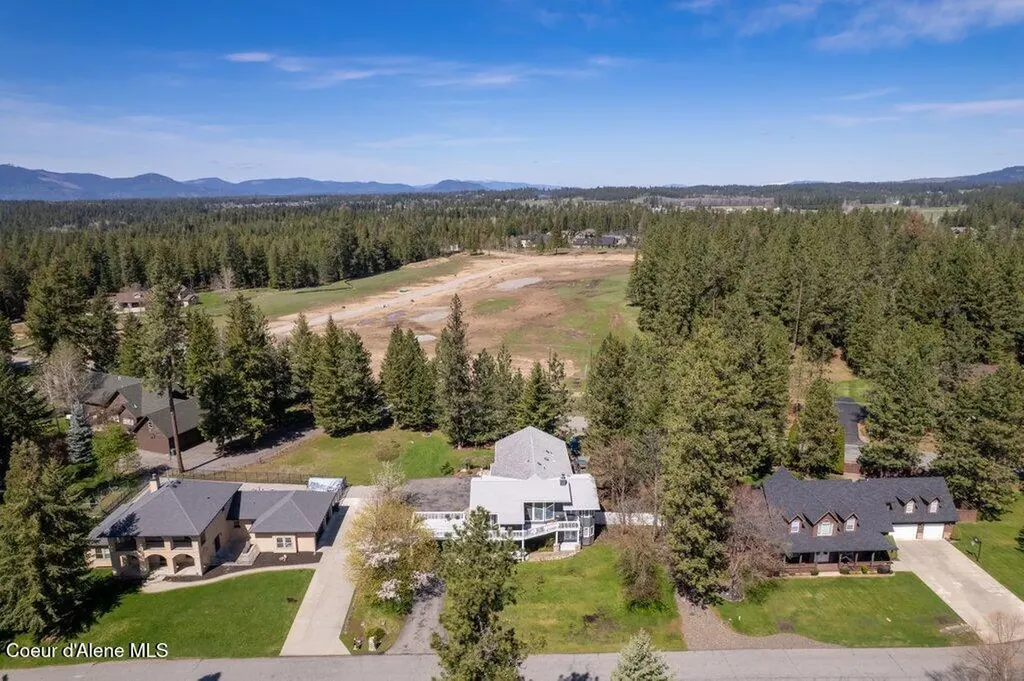 4263 E Burchell Drive Hayden ID 83835