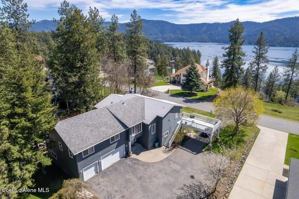 4263 E Burchell Drive Hayden ID 83835