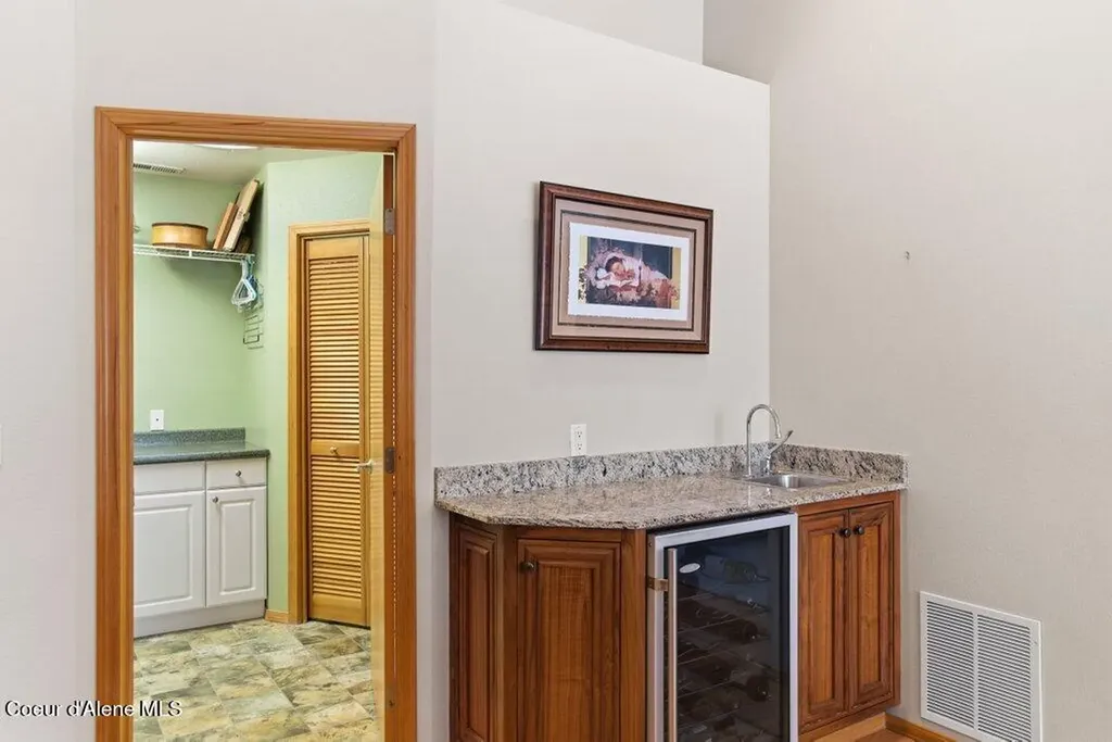 4263 E Burchell Drive Hayden ID 83835
