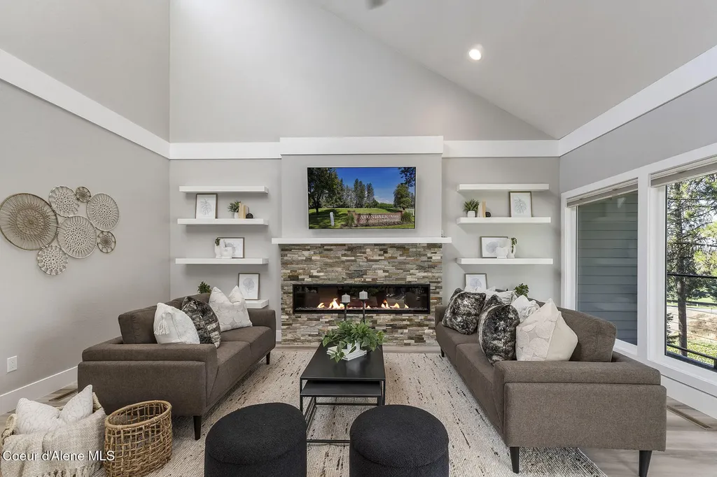 10637 N Friar Drive Hayden ID 83835
