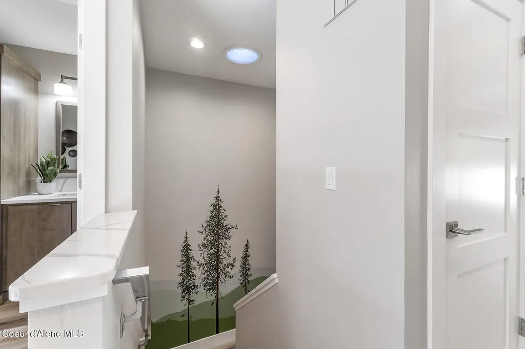 10637 N Friar Drive Hayden ID 83835