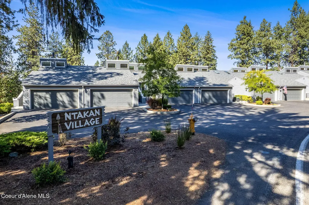 10637 N Friar Drive Hayden ID 83835