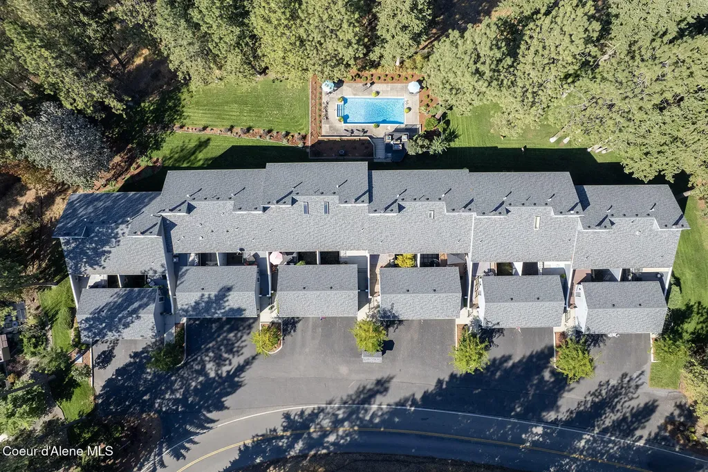 10637 N Friar Drive Hayden ID 83835